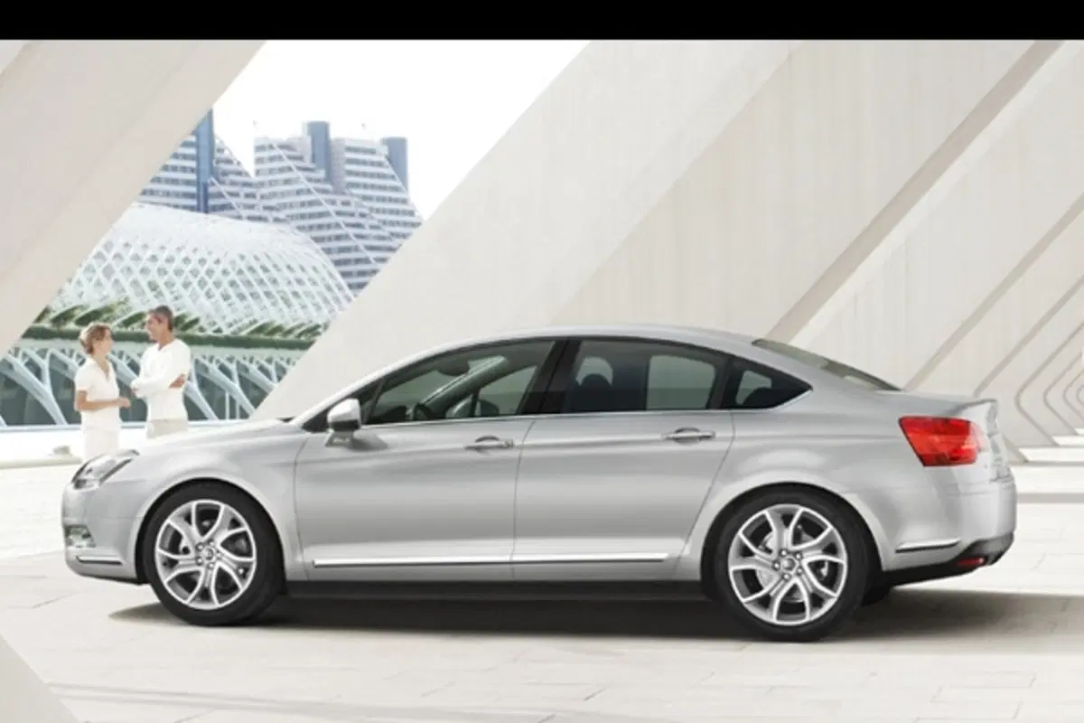 Nuova Citroen C5 (5)
