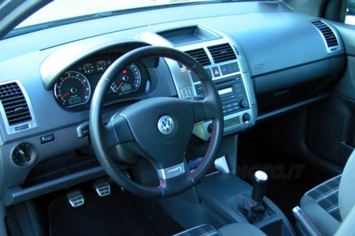 Volkswagen Polo (15)