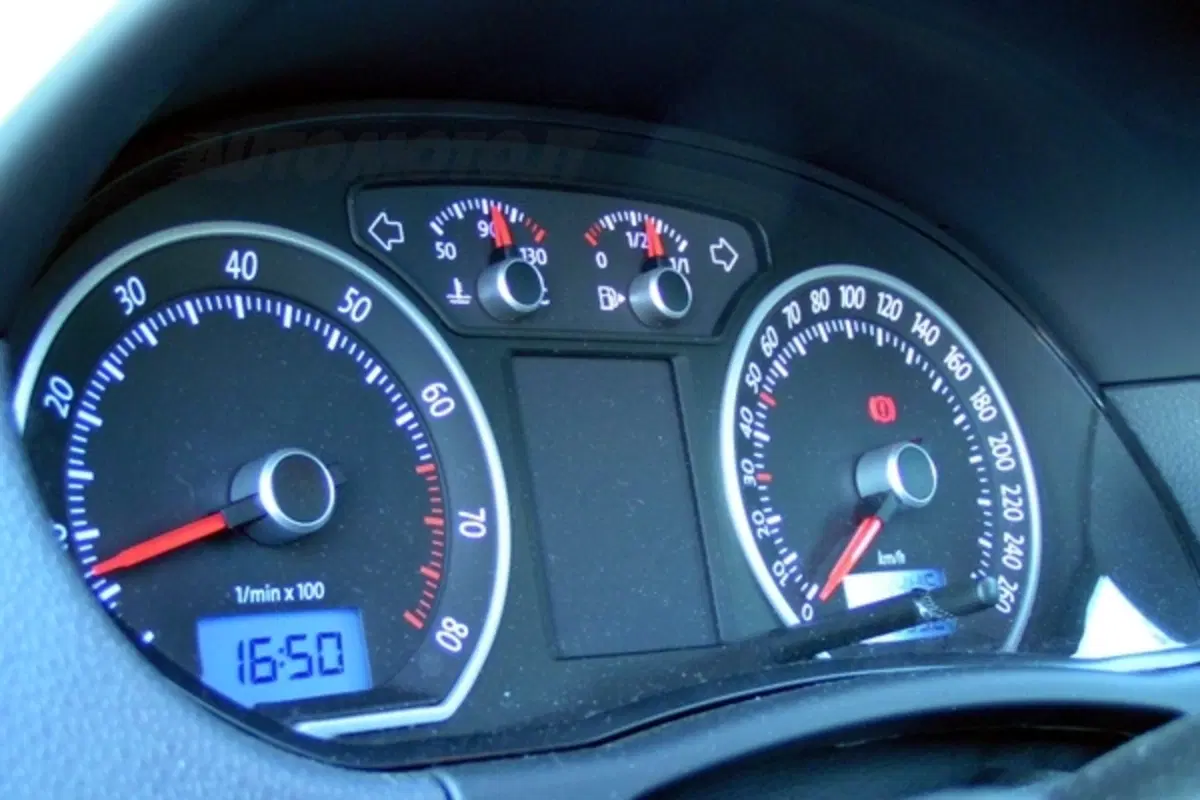 Volkswagen Polo (16)