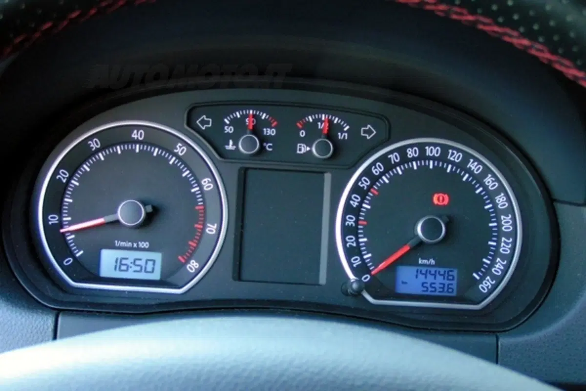 Volkswagen Polo (17)