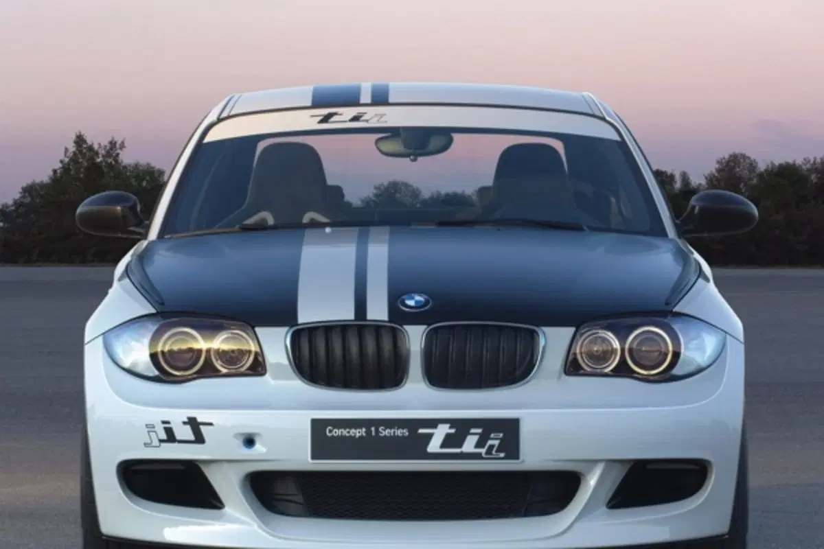 BMW Serie 1 tii Concept (8)