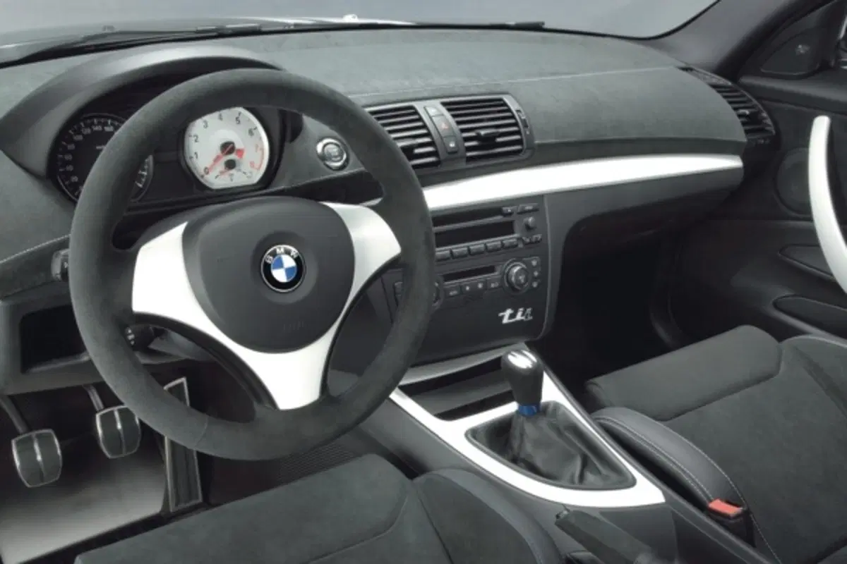 BMW Serie 1 tii Concept (12)