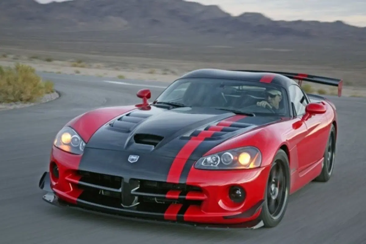 Dodge Viper SRT-10 ACR (5)