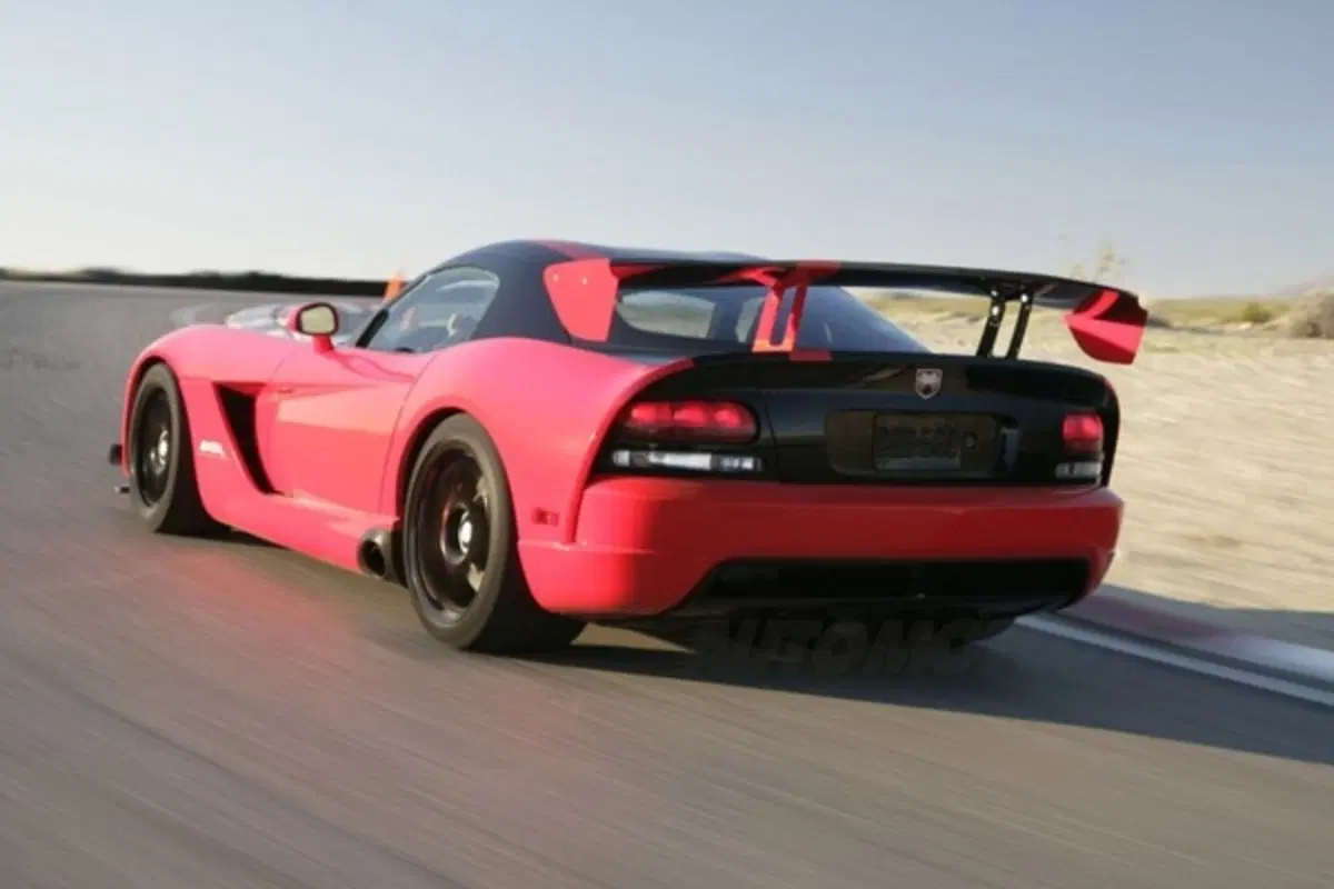 Dodge Viper SRT-10 ACR (8)