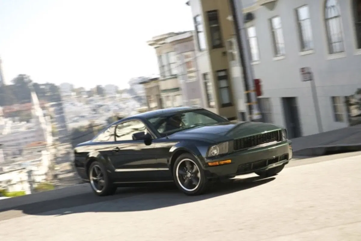 Ford Mustang Bullit (7)