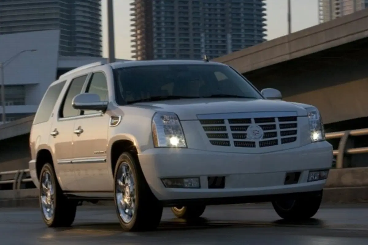 Cadillac Escalade Hybrid (4)