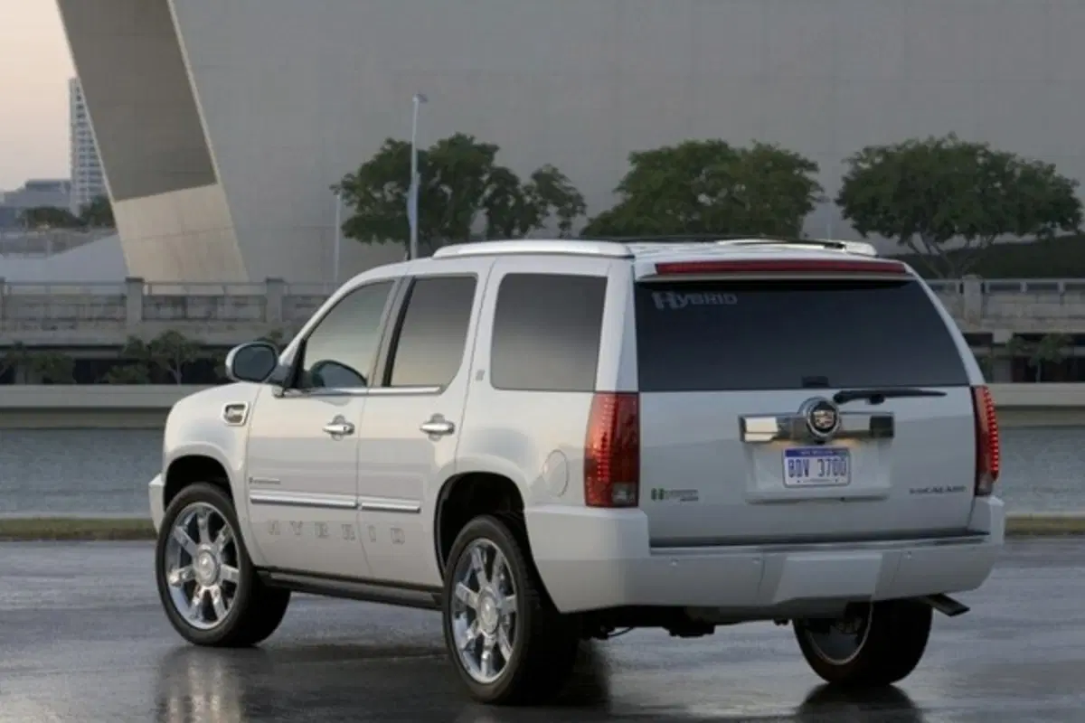 Cadillac Escalade Hybrid (5)