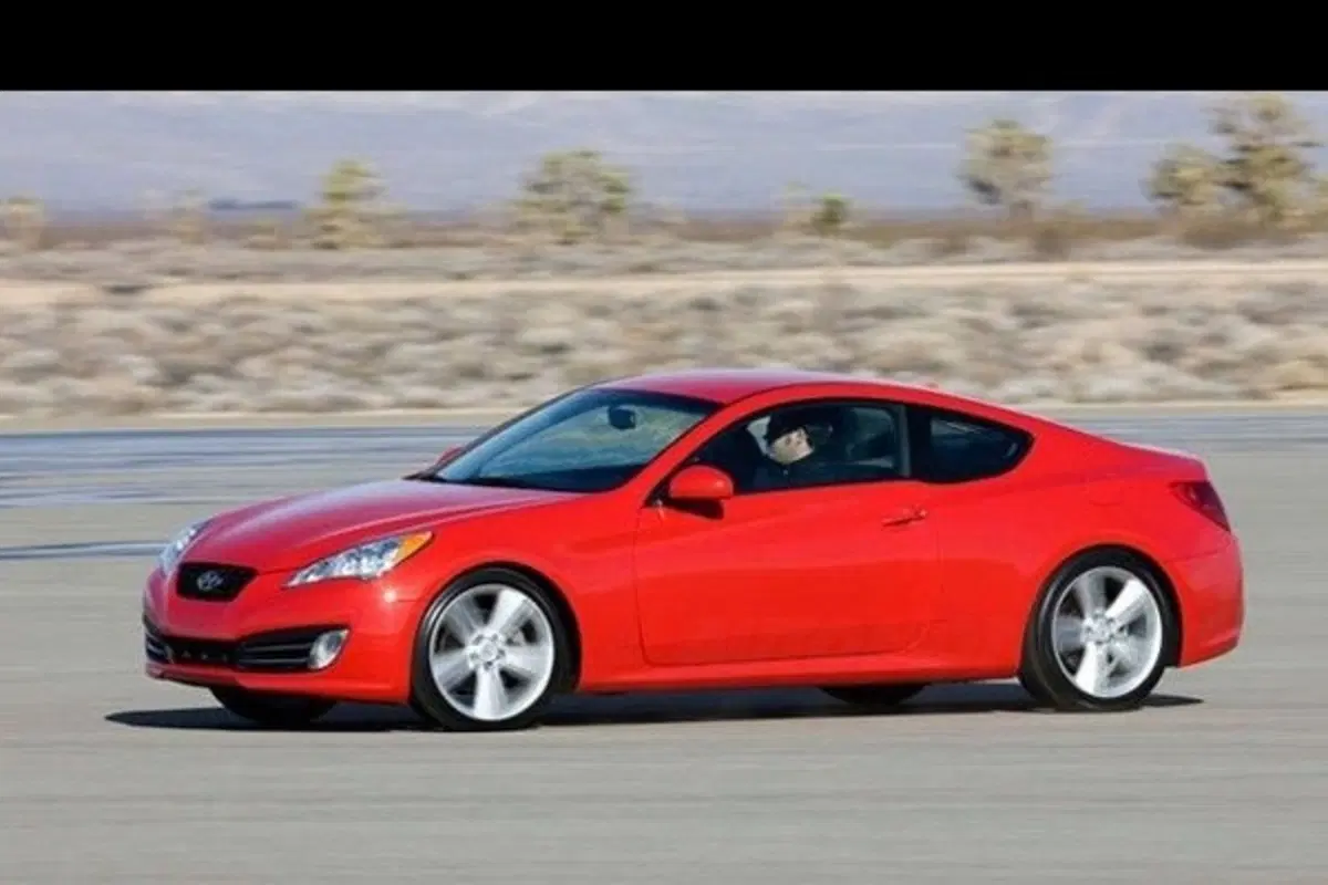 Hyundai Genesis Coupé (3)