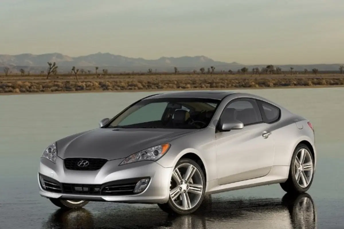 Hyundai Genesis Coupé (4)