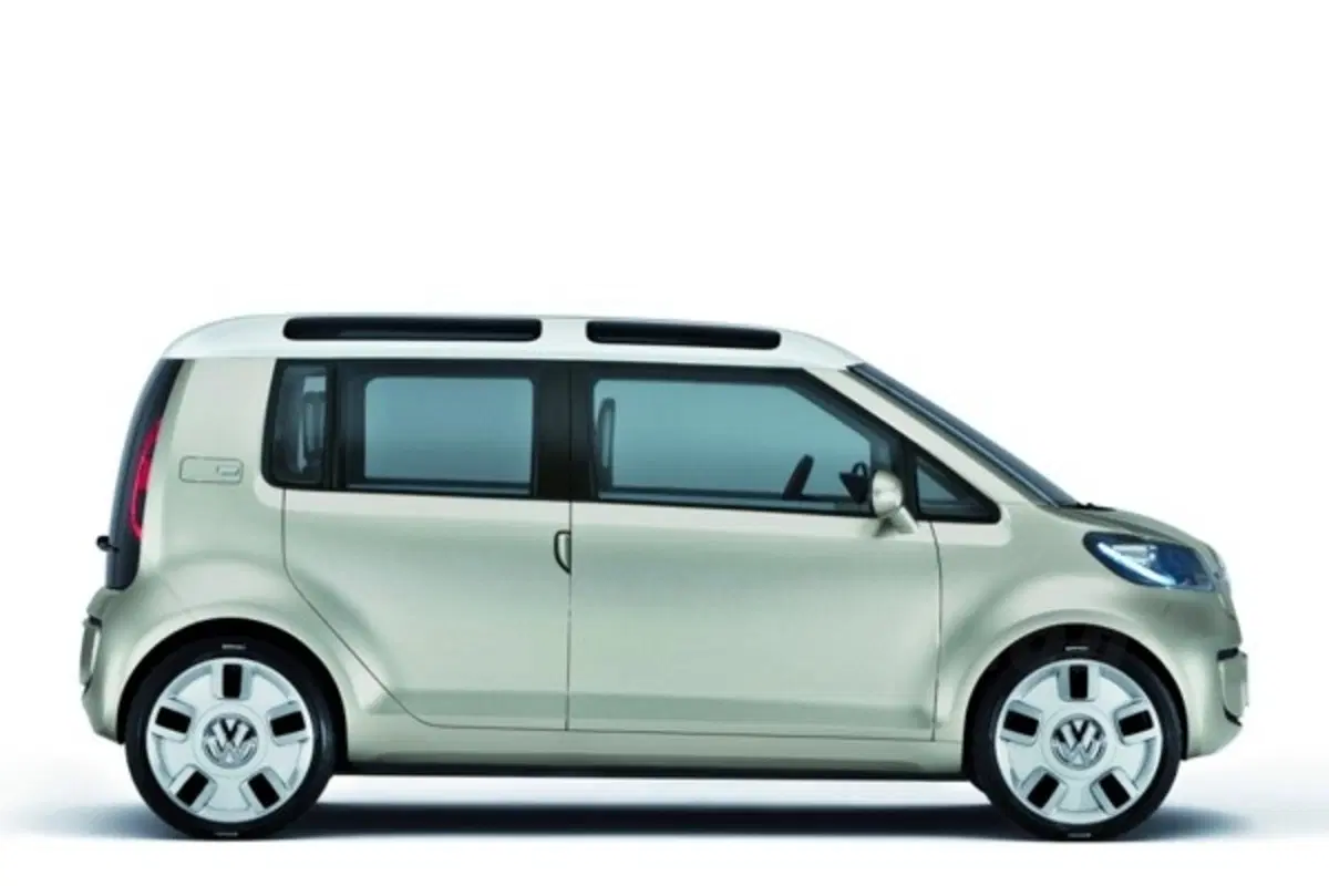 Volkswagen Space Up! Blue (24)