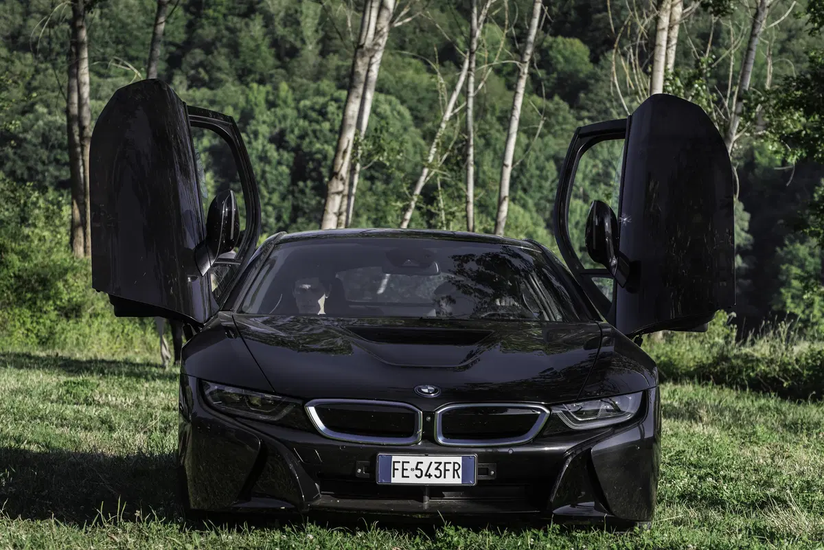 Hundred to go: arriva su Sky la serie tv marchiata BMW e Fox (16)