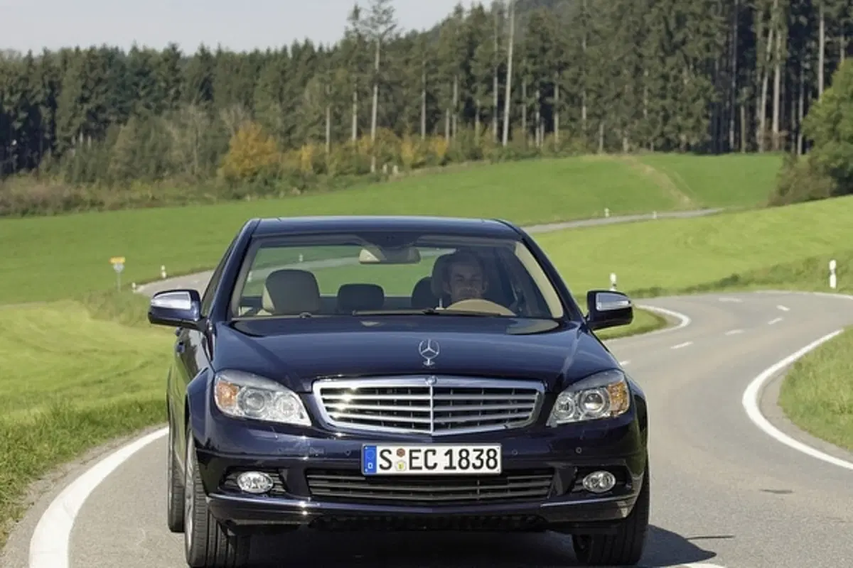 Mercedes Classe C 4Matic (3)