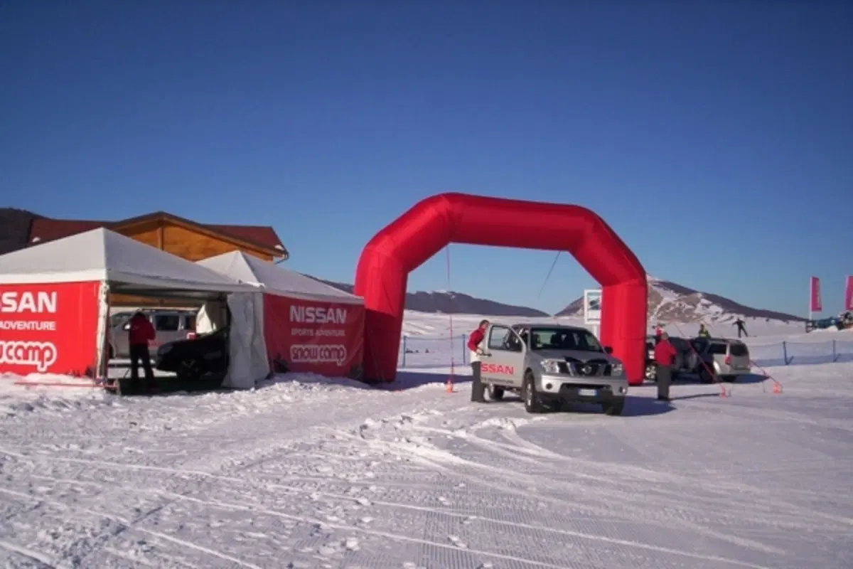 Nissan Snow Camp (5)