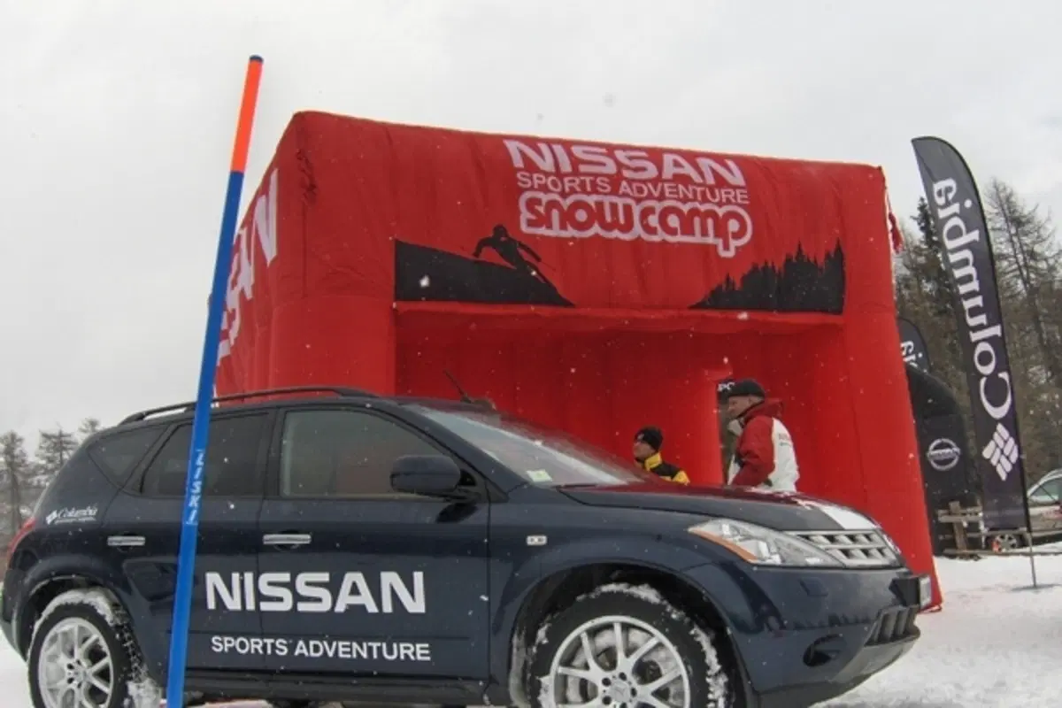 Nissan Snow Camp (6)