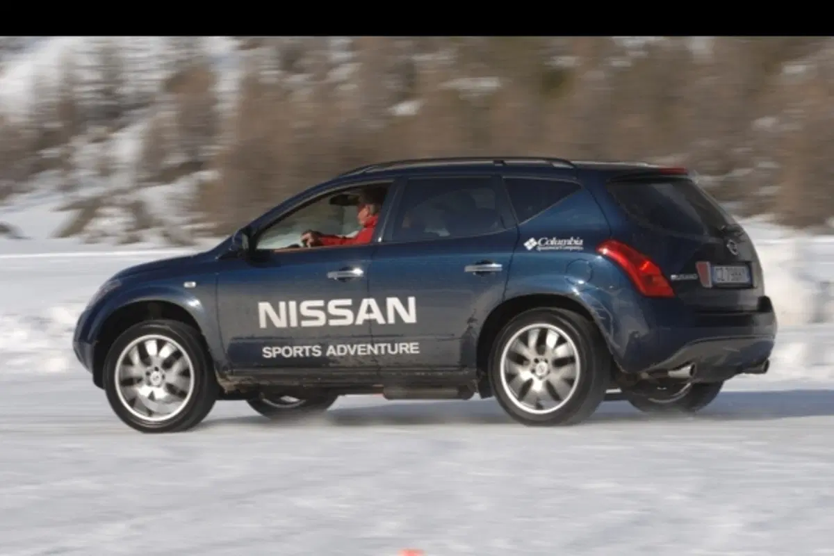 Nissan Snow Camp (12)