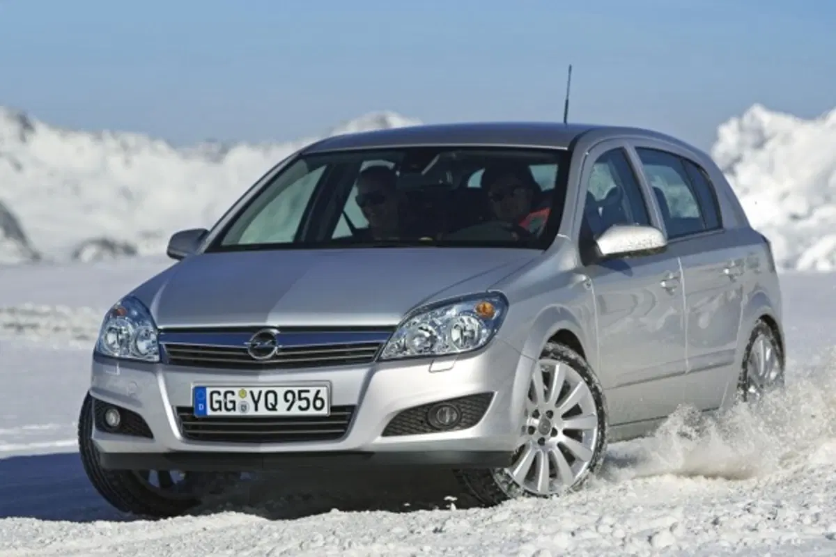 I consigli di Opel su come guidare in inverno (2)