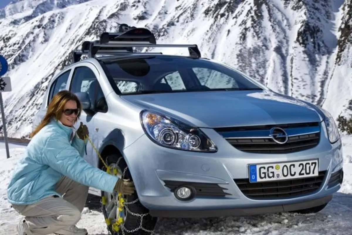I consigli di Opel su come guidare in inverno (3)