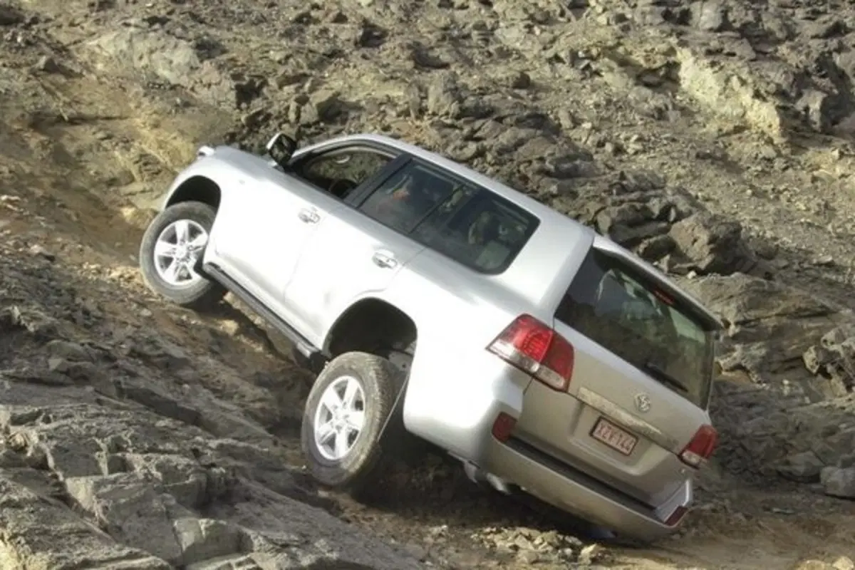 Nuova Toyota Land Cruiser (9)