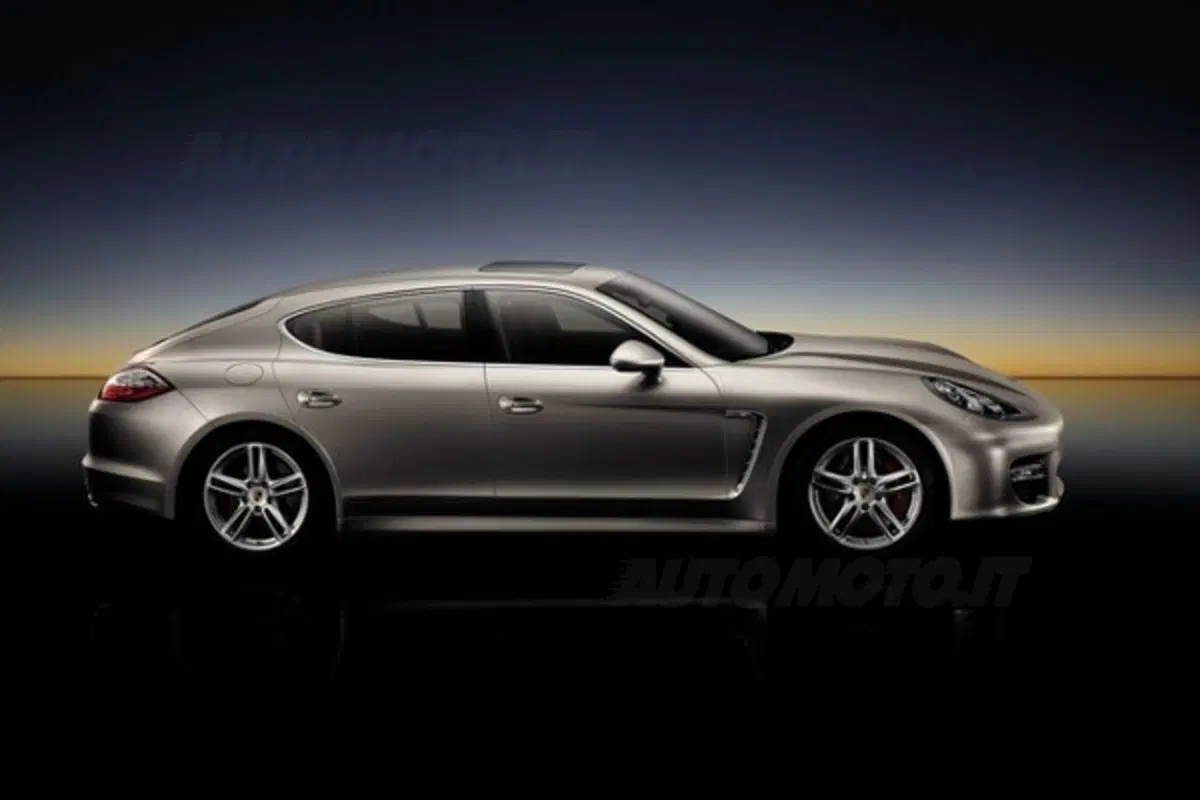 Porsche Panamera (8)