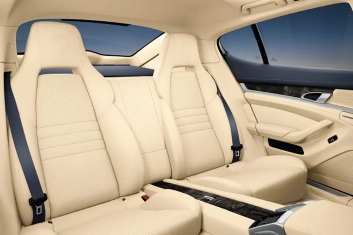 Porsche Panamera (18)