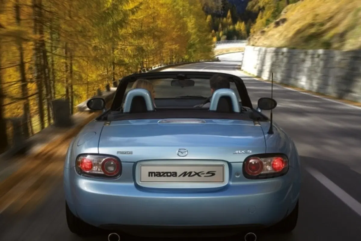 Mazda MX-5 Niseko (8)