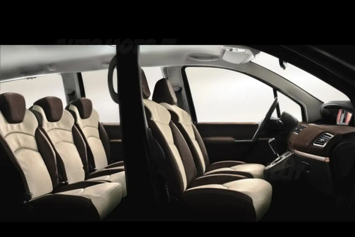 Lancia Phedra restyling (4)