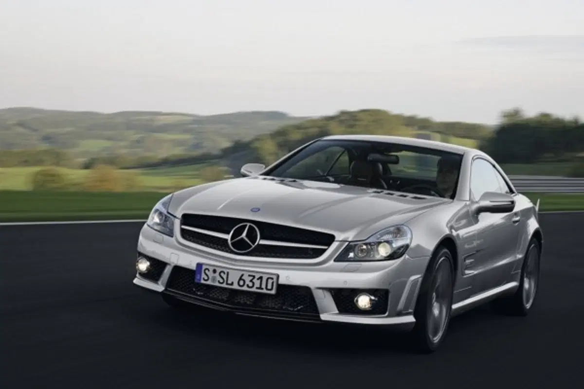Mercedes SL 63 AMG restyling (3)