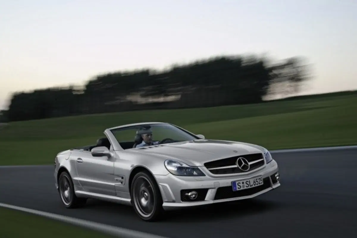 Mercedes SL 63 AMG restyling (4)