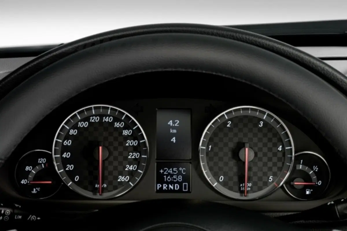 Mercedes CLC (20)