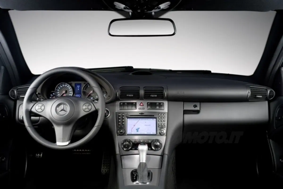 Mercedes CLC (21)