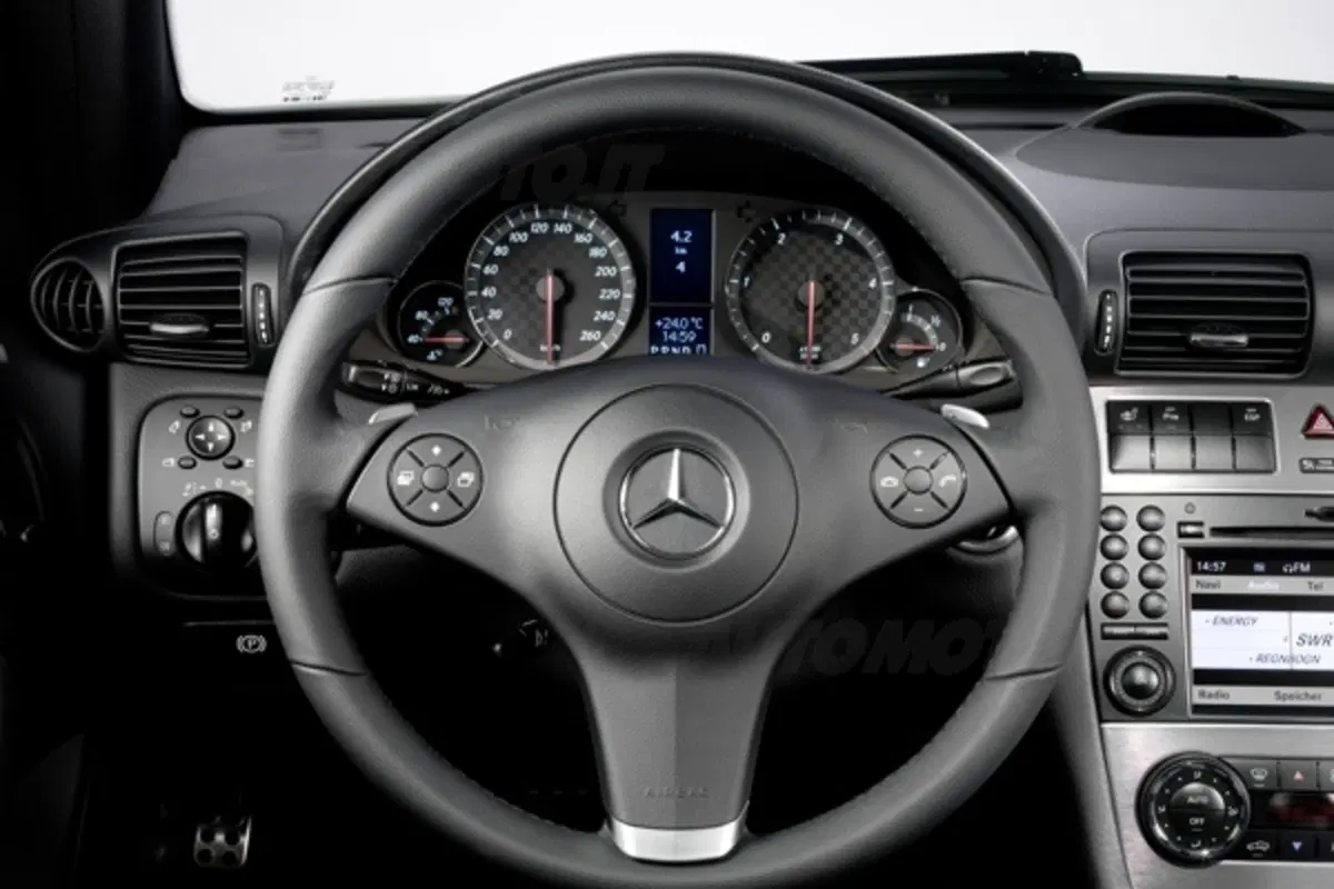 Mercedes CLC (23)