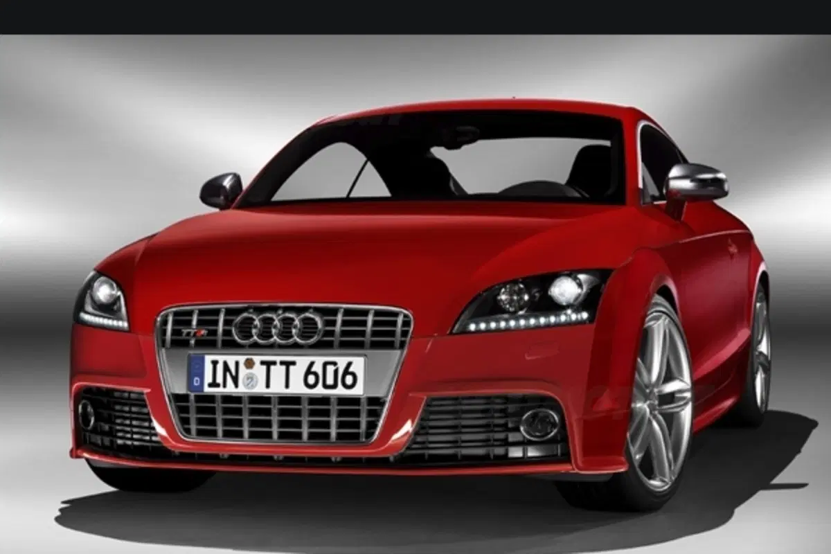 Audi TT-S (2)