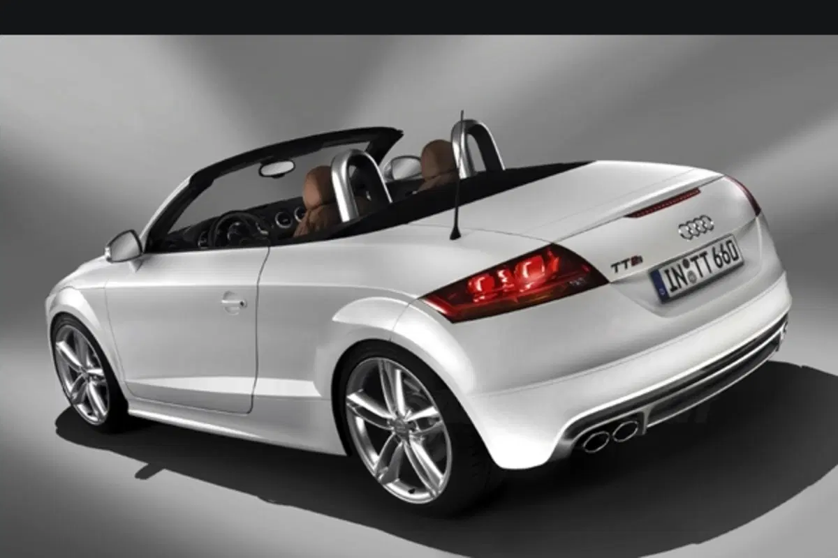 Audi TT-S (4)