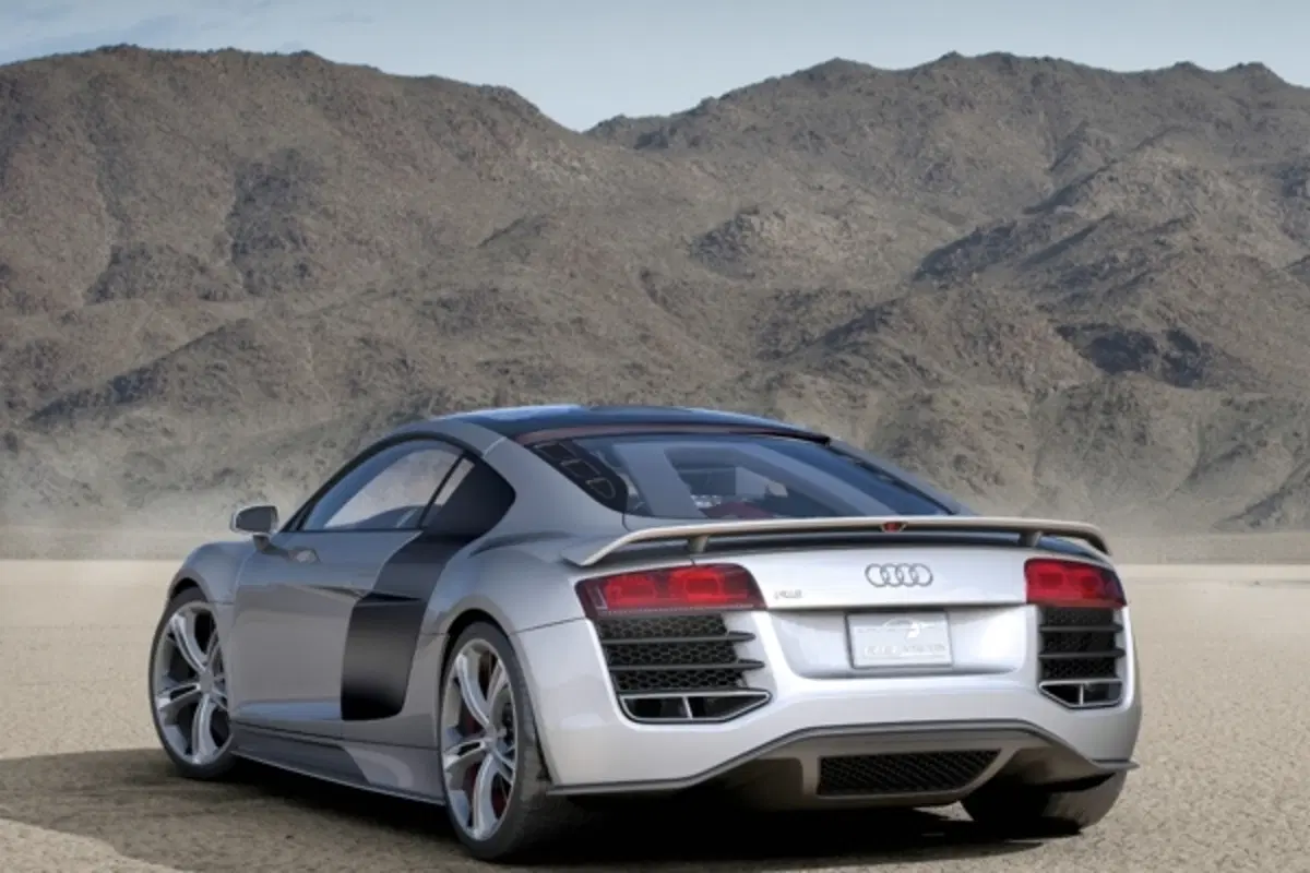 Audi R8 V12 TDI (7)