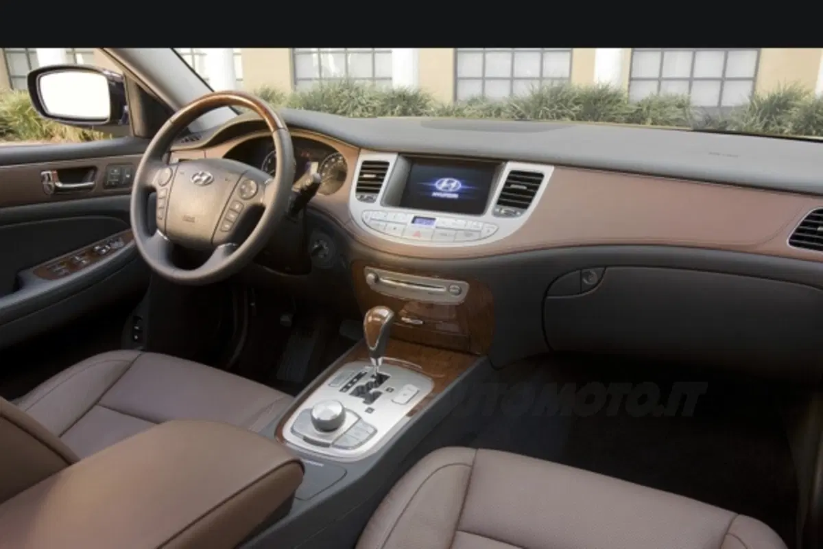 Hyundai Genesis (6)