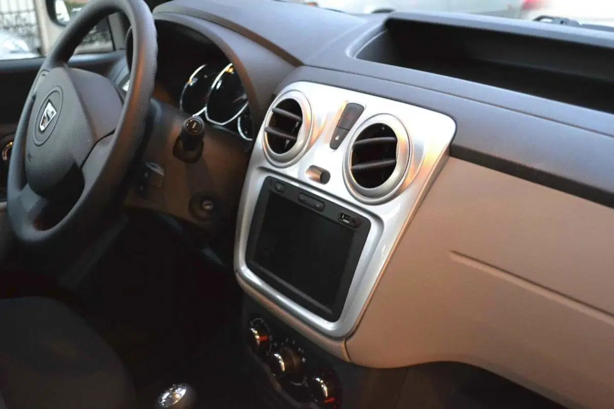 Quale comprare, Confronto: Dacia Dokker 1.5 dCi Vs Fiat Qubo 1.3 Mjt (7)