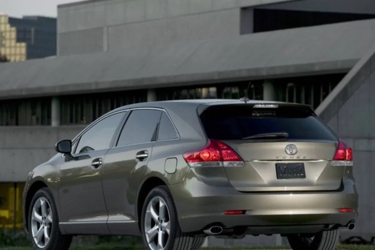 Toyota Venza (3)