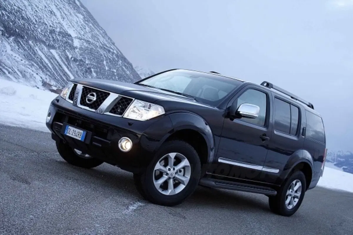 Nissan Pathfinder Platinum