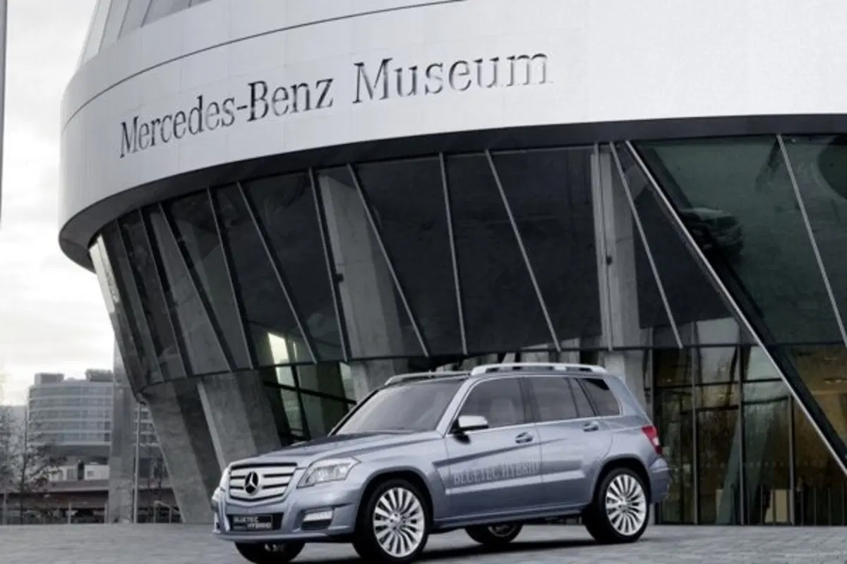 Mercedes GLK Vision Bluetech Hybrid (4)
