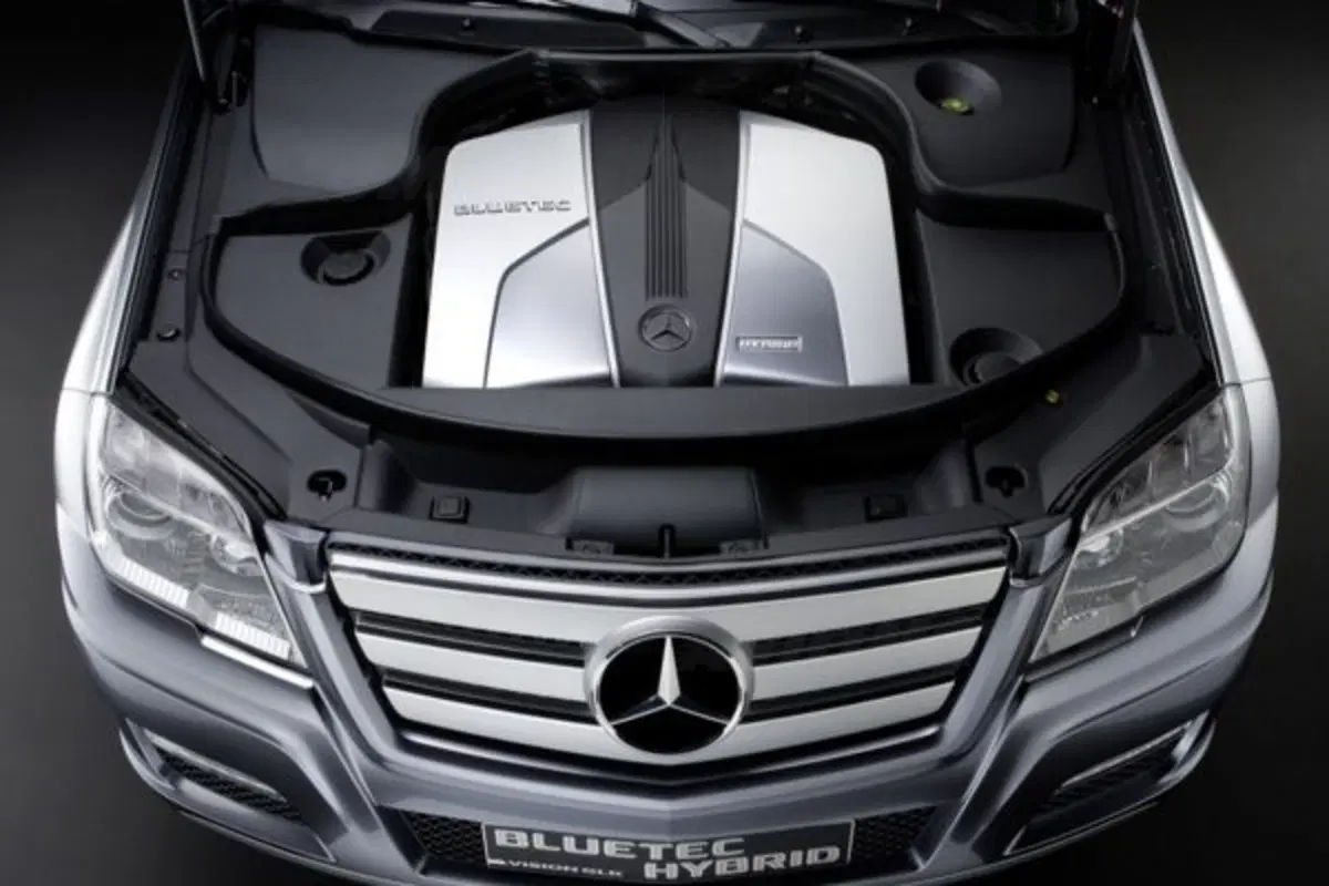 Mercedes GLK Vision Bluetech Hybrid (8)