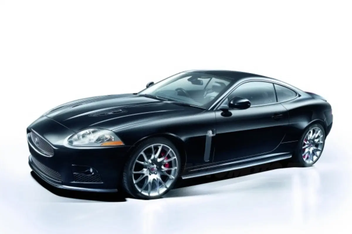 Jaguar XKR-S (2)