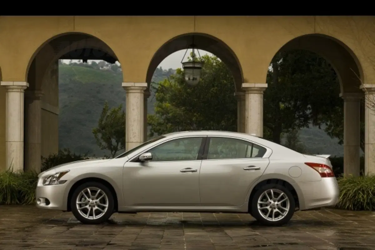 Nuova Nissan Maxima (4)