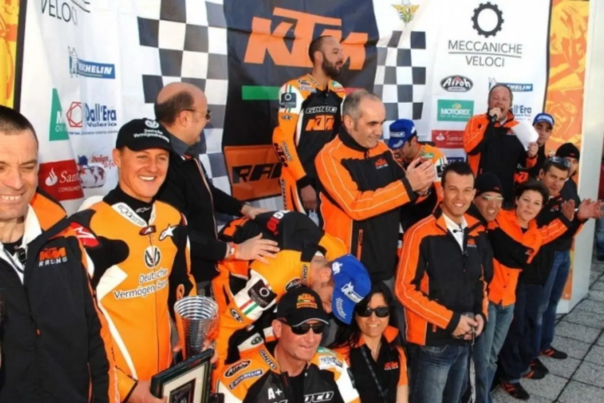 Schumacher a Misano...in moto! (4)