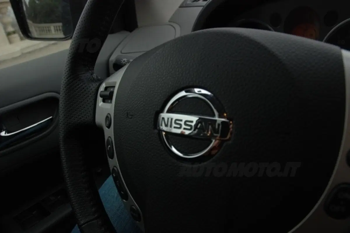 Nissan X-Trail (15)