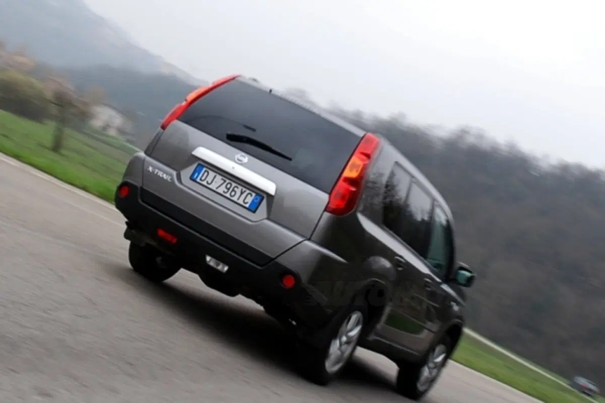 Nissan X-Trail (31)