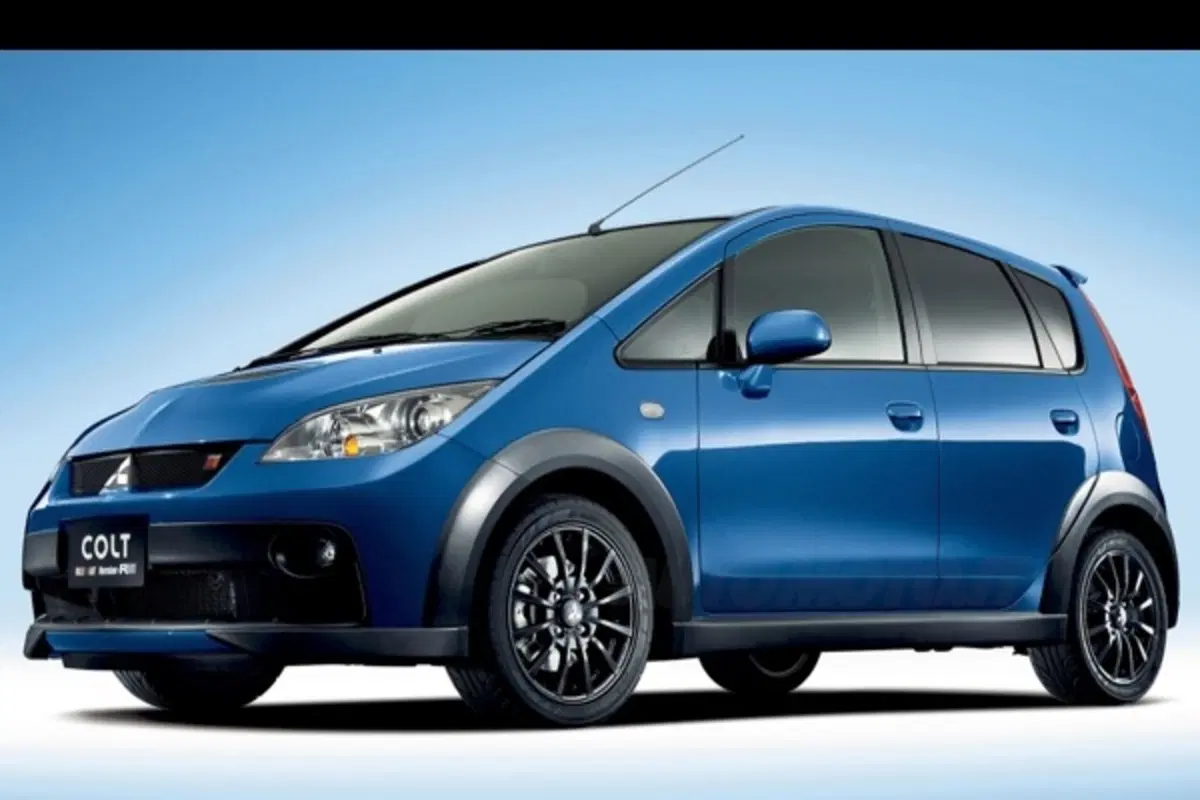 Mitsubishi Colt Ralliart Version-R Special