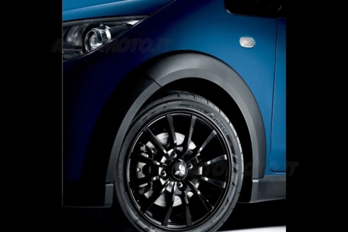 Mitsubishi Colt Ralliart Version-R Special (5)