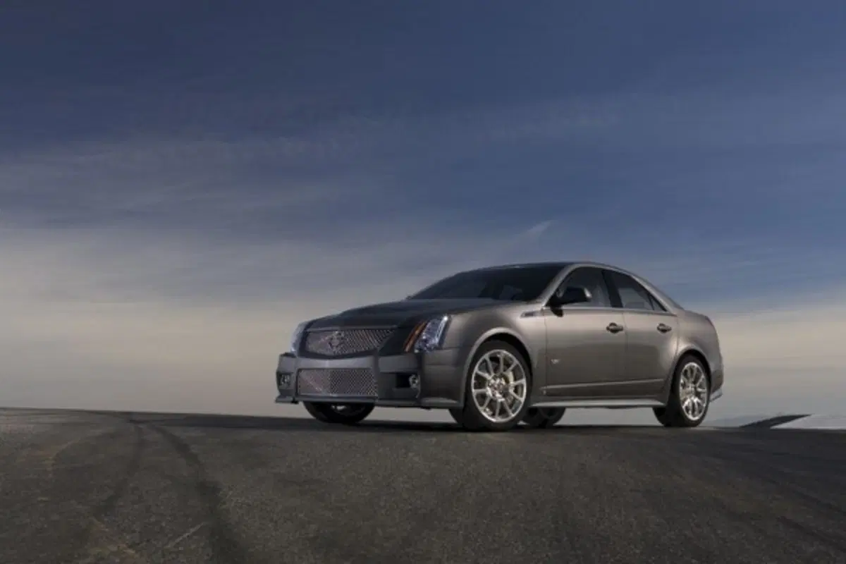 Cadillac CTS-V (9)