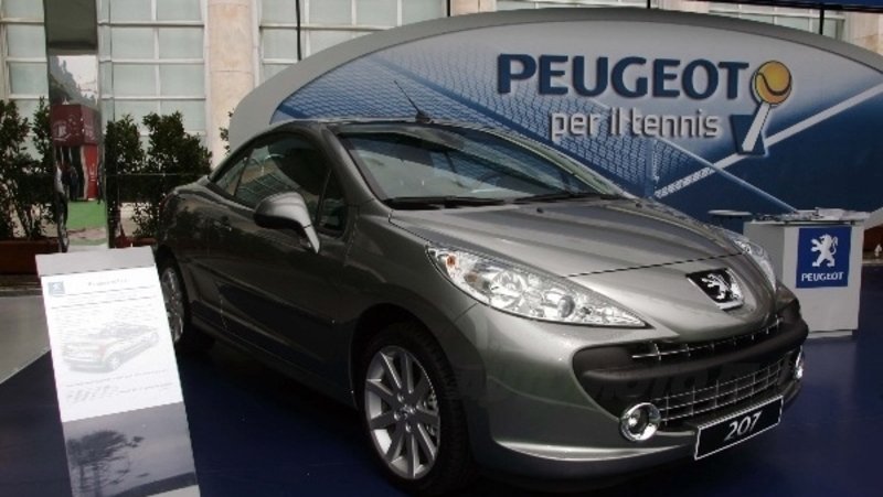 Peugeot 207 CC Roland Garros