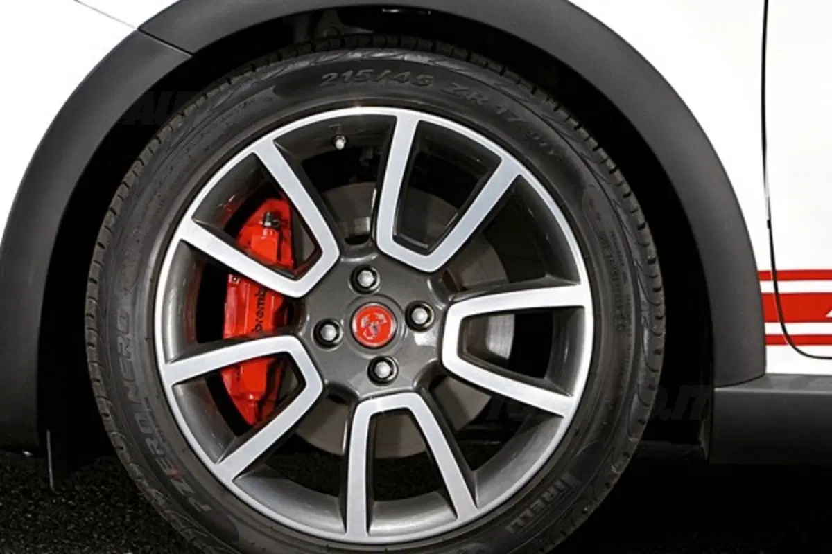 Abarth: Assetto e EsseEsse per Punto (3)